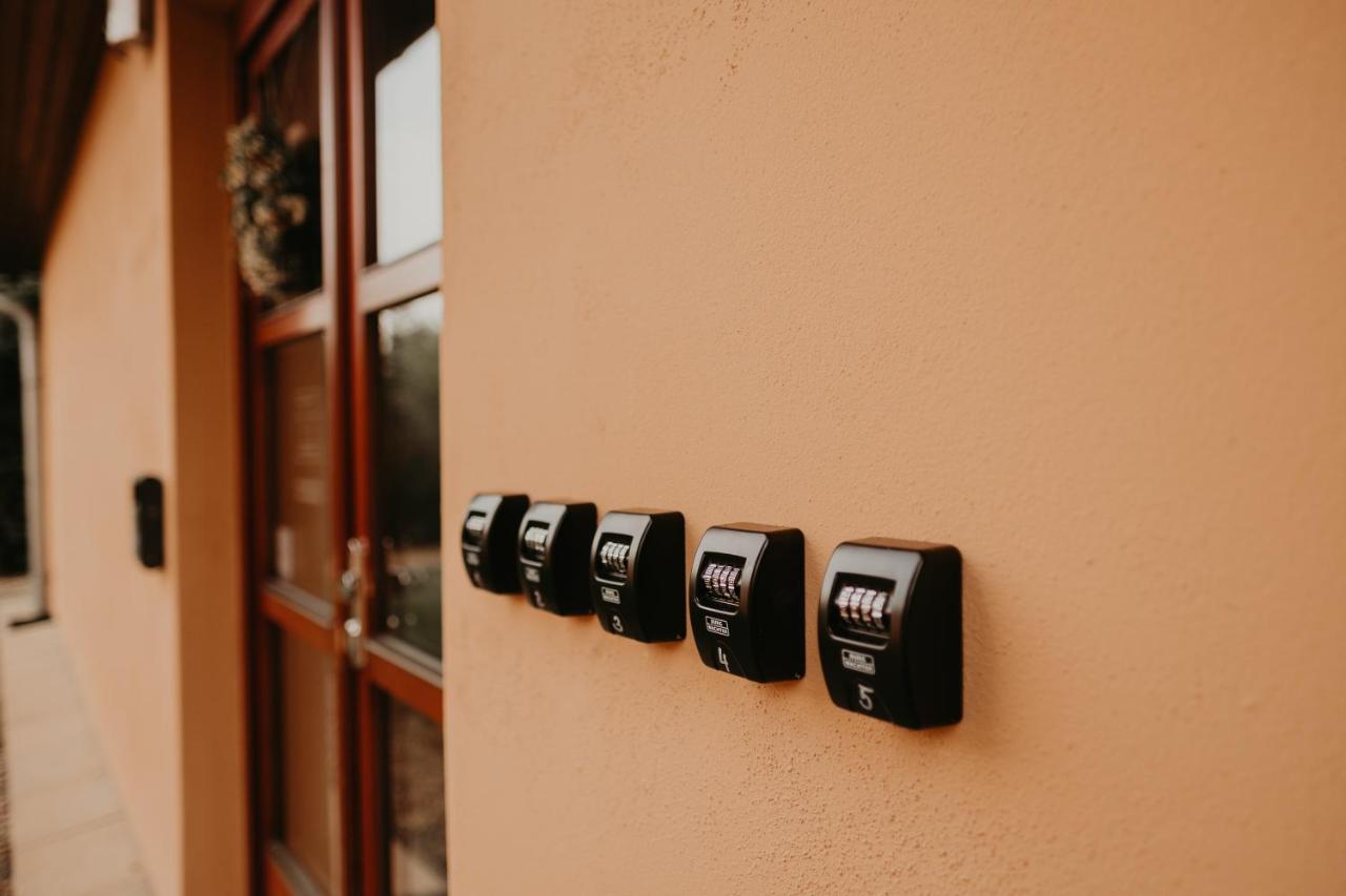 Simply Rooms Slavkov u Brna Ngoại thất bức ảnh