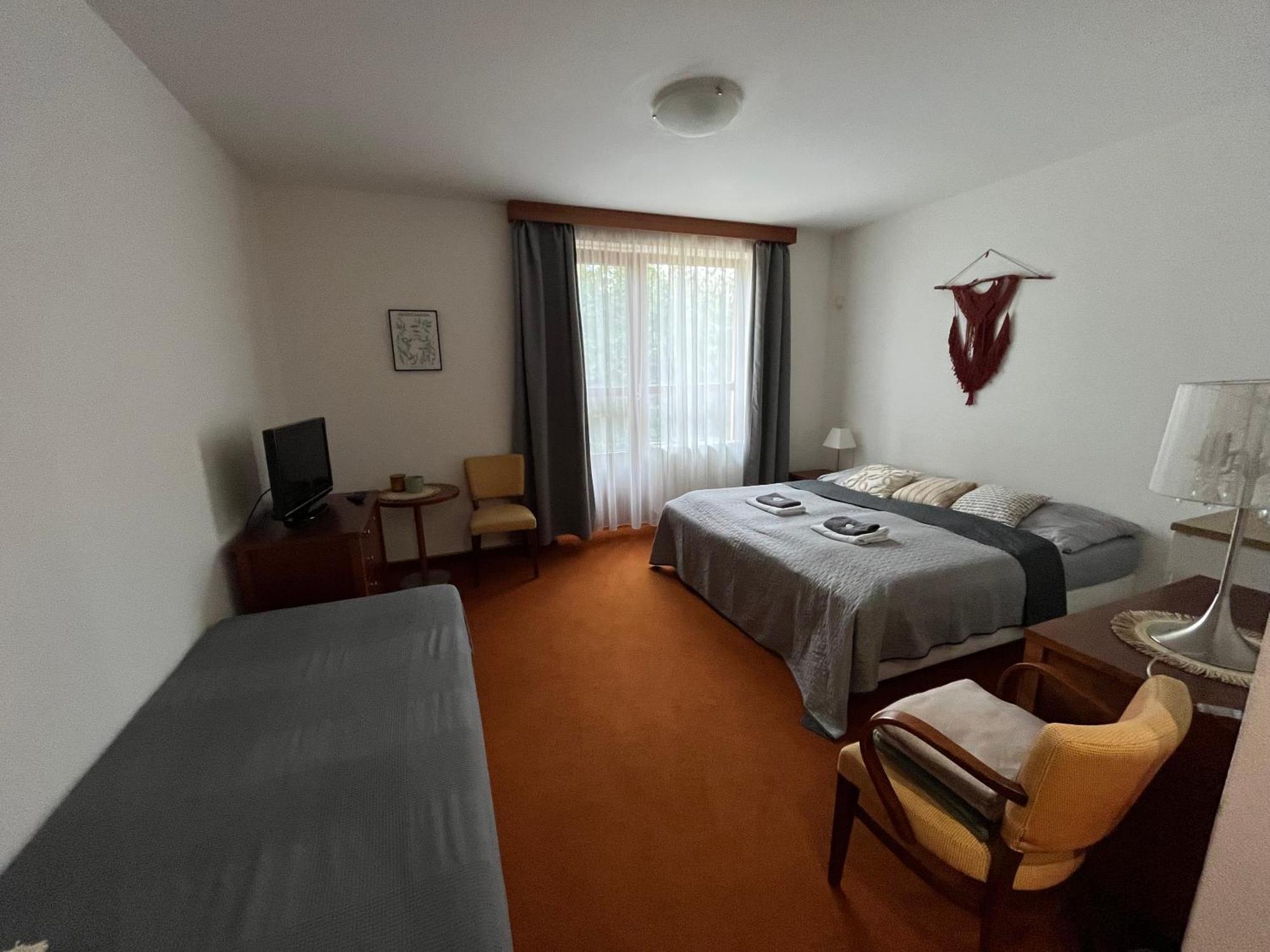 Simply Rooms Slavkov u Brna Ngoại thất bức ảnh